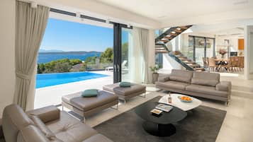 Villa - 4 soveværelser | Opholdsområde | Smart-tv