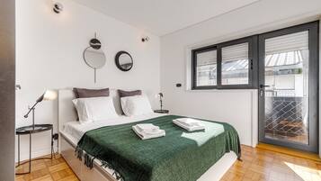 2 chambres, fer et planche à repasser, Wi-Fi gratuit, draps fournis