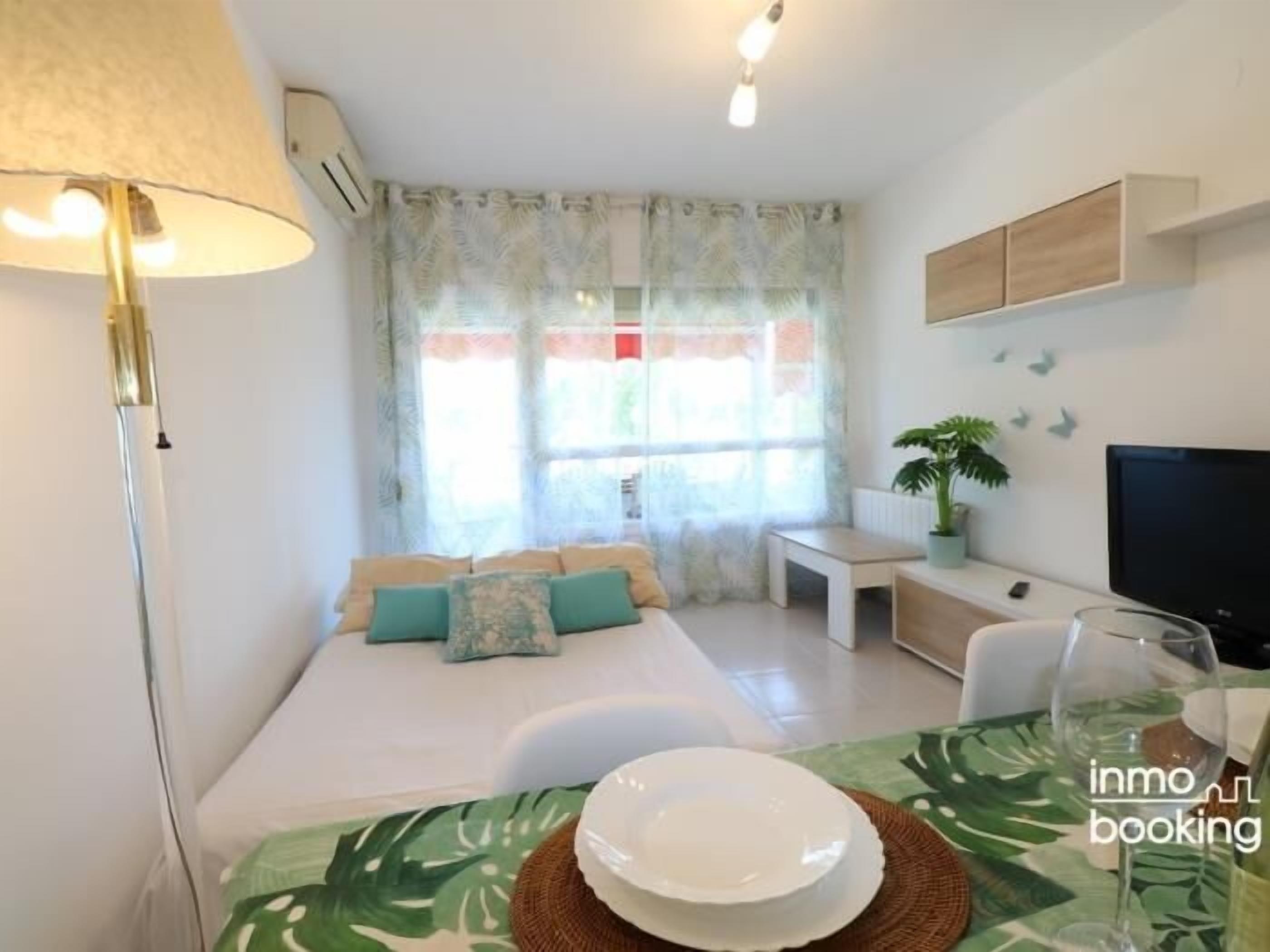 2 Schlafzimmer, Bügeleisen/Bügelbrett, Bettwäsche