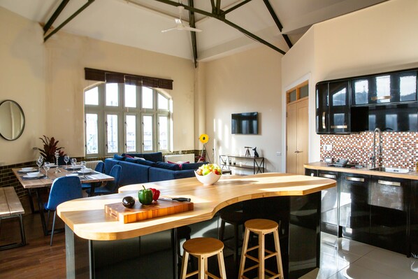 Dining - Post Office Penthouse (Great Yarmouth)