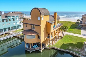 Exterior - The Boardwalk - Oceanfront, Elevator, BIG Beach Views! (Galveston)