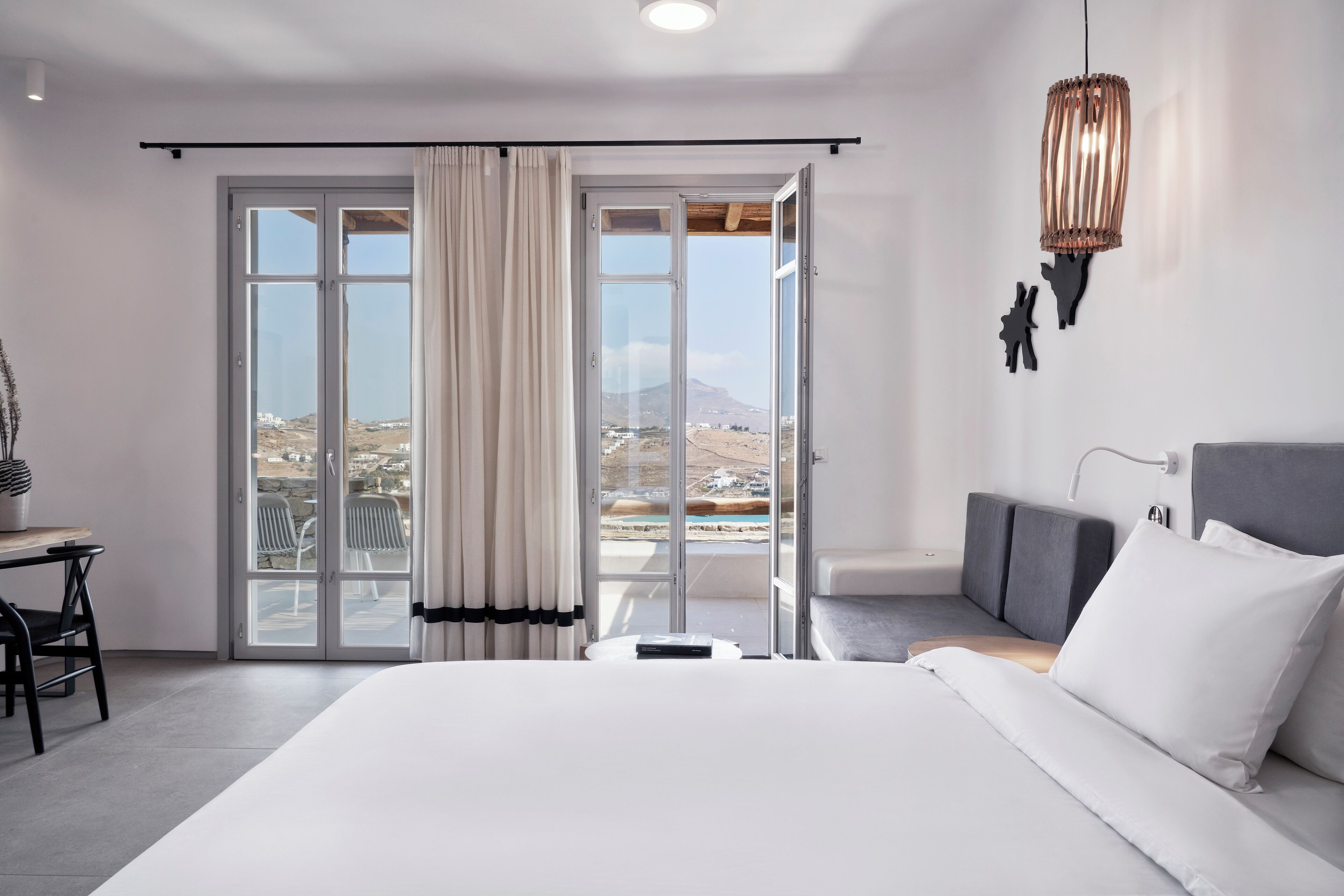 Premium bedding, pillowtop beds, minibar, in-room safe