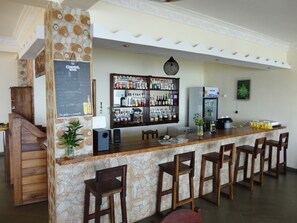 Bar (in der Unterkunft)