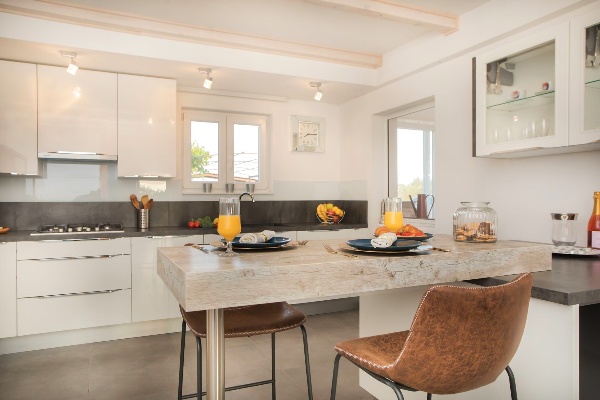 Villa | Private kitchen | Coffee/tea maker, full-size fridge, microwave, oven