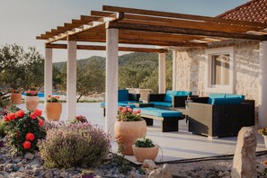 Villa | Terrace/patio - Villa Red Hacienda with Pool (Vodice)