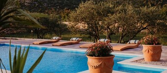 Villa Red Hacienda with Pool