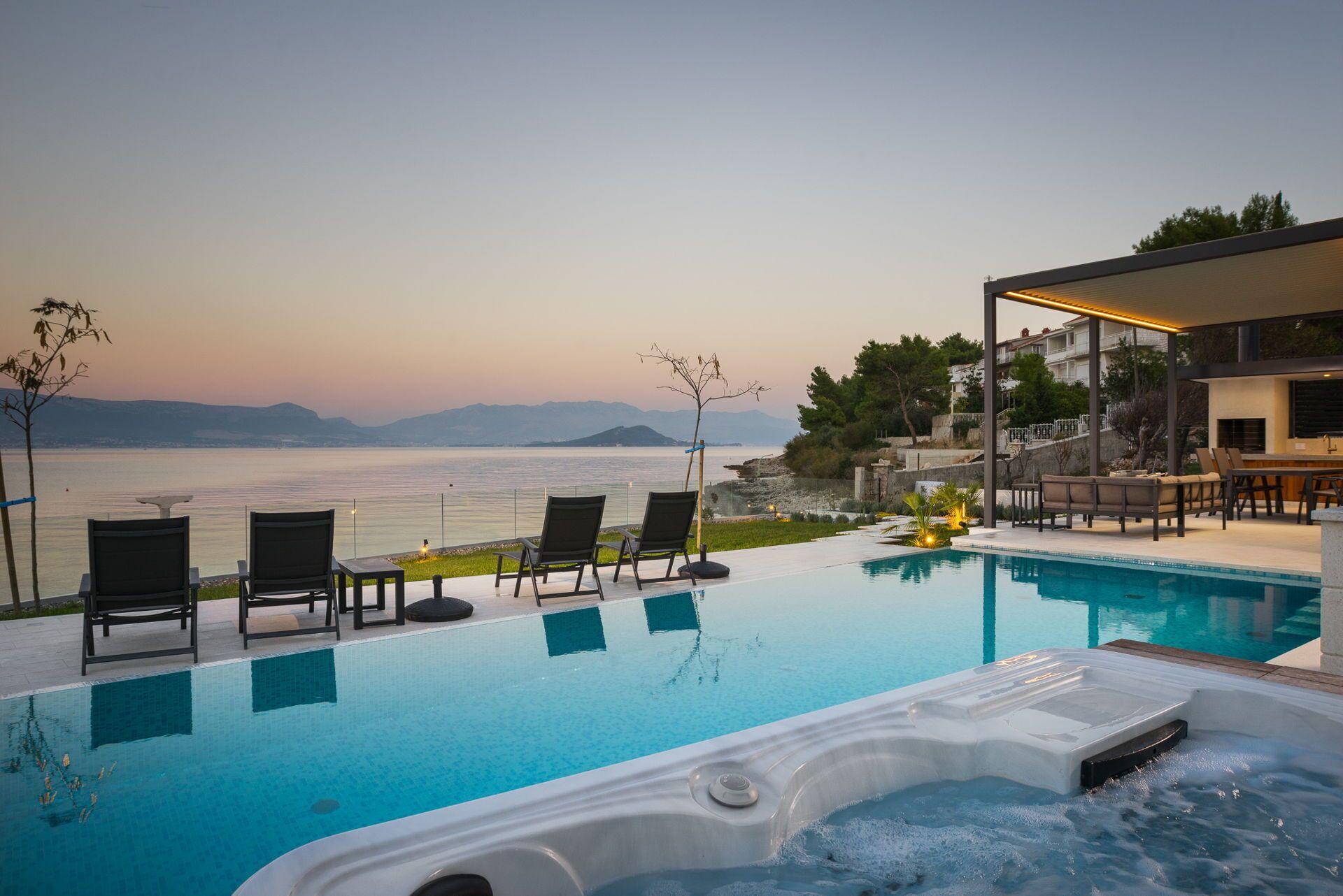 Seasonal outdoor pool