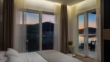 Villa, aan het strand | 5 slaapkamers, individueel gedecoreerd, individueel gemeubileerd