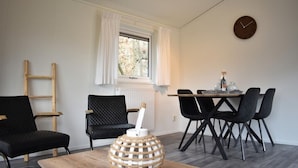 Chalet Confort (4 Persons) | Restauration dans la chambre