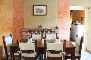 Free daily continental breakfast - B&B Lo Scudiero (Passerano Marmorito)