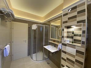 Apartamento superior | Caja fuerte, cunas gratuitas, wifi gratis