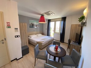Apartamento superior | Caja fuerte, cunas gratuitas, wifi gratis