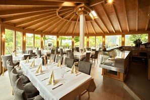 Restaurant - Hotel Hochrain (Naz Sciaves)