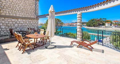 Integrated Hotel Arbia - Margita Deluxe