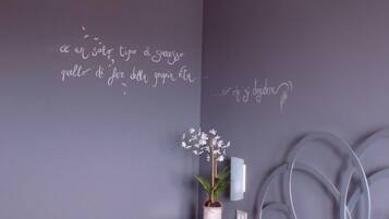 Camera doppia, vista piscina (Desiderio) | Minibar, con stile personalizzato, con arredamento individuale