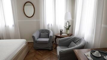 Quarto casal (Gaio Lodge) | Wi-Fi de cortesia, roupa de cama