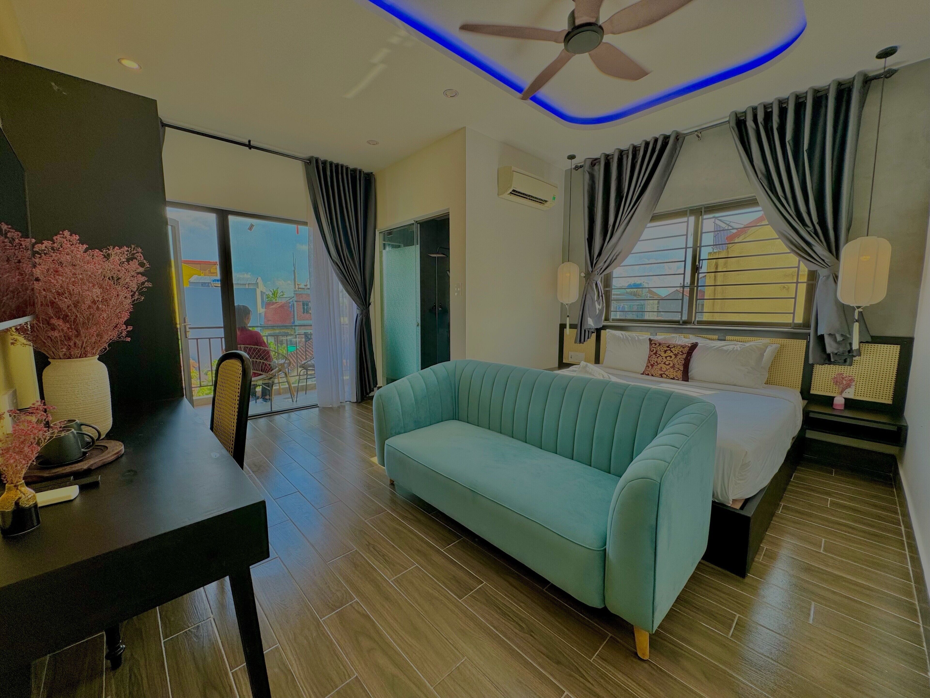 Deluxe Double Room, Balcony | Premium bedding, minibar, free WiFi