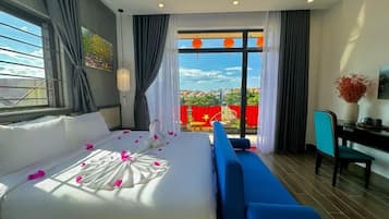 Deluxe Double Room, Balcony | Premium bedding, minibar, free WiFi