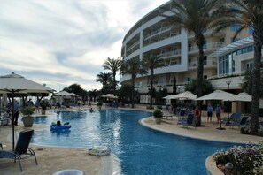 Pool | Indoor pool, outdoor pool