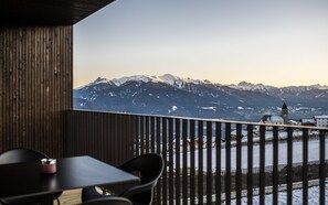 Basic Apartment | Balcony