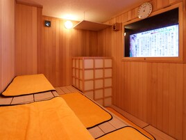 Sauna, fuentes de agua termal o mineral