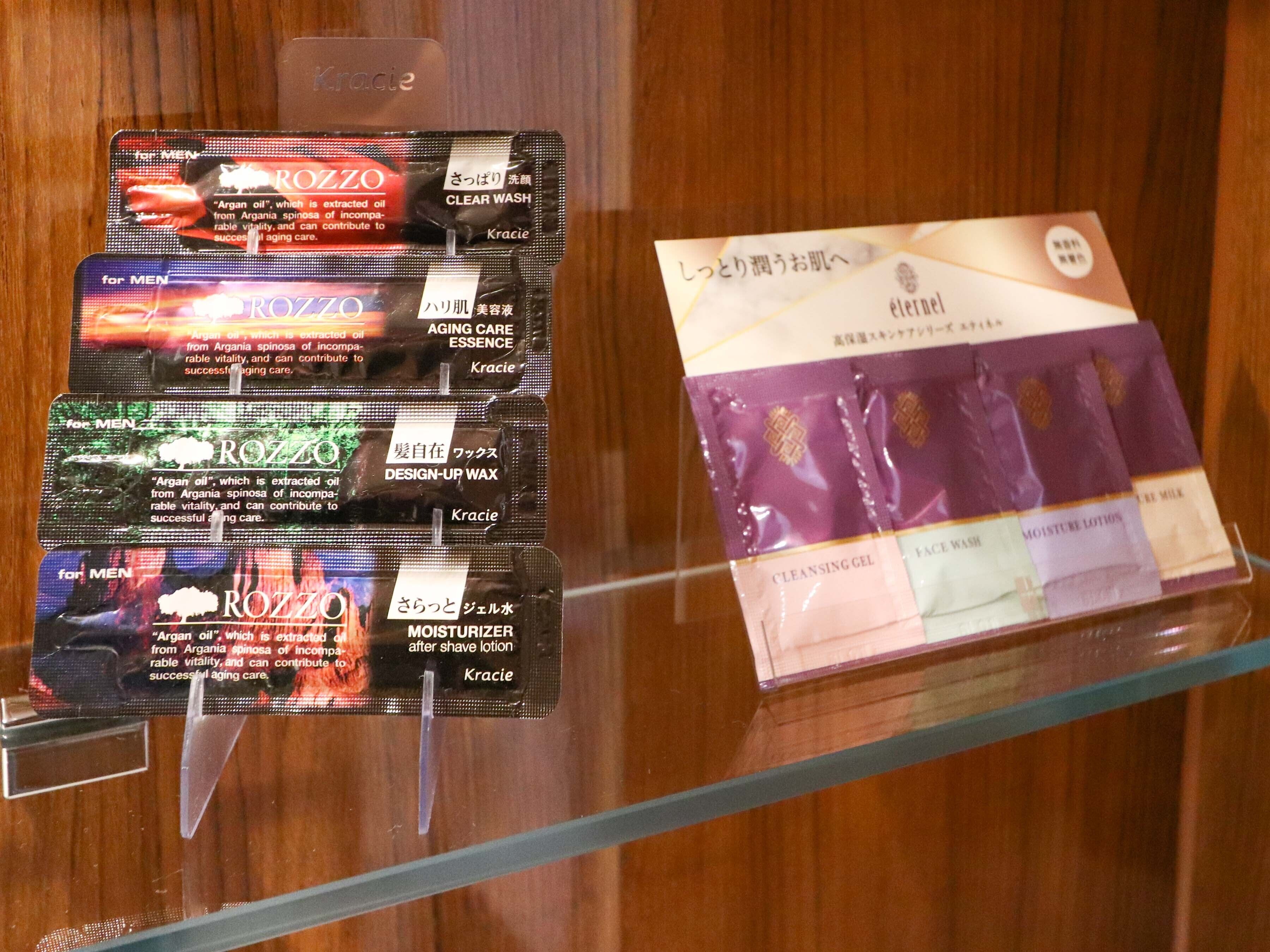 shower, rainfall showerhead, hair dryer, slippers