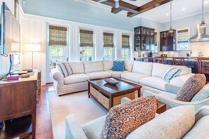 TV - 🐟Stunning 30A Home-Gorgeous Deck-Bikes-Stay Salty (Santa Rosa Beach)