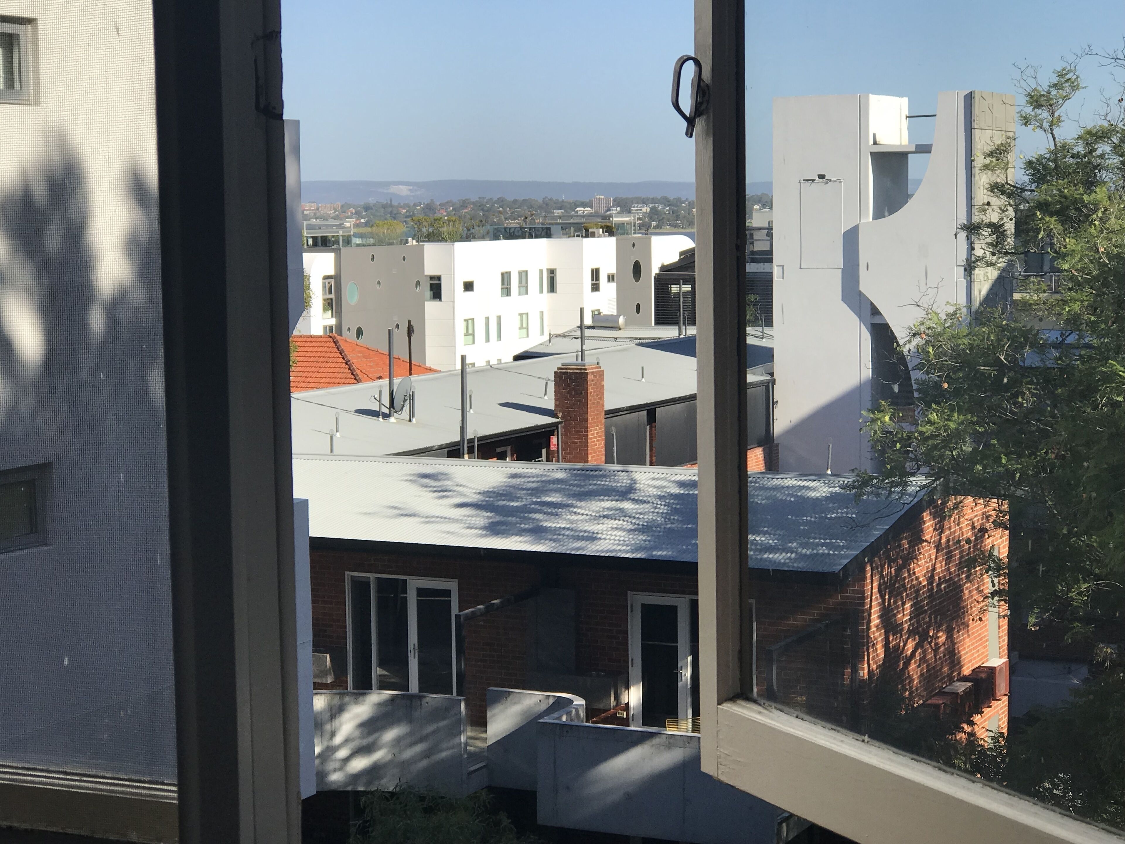 Cozy Corner M106 Studio Apartment near Kings Park — image 17