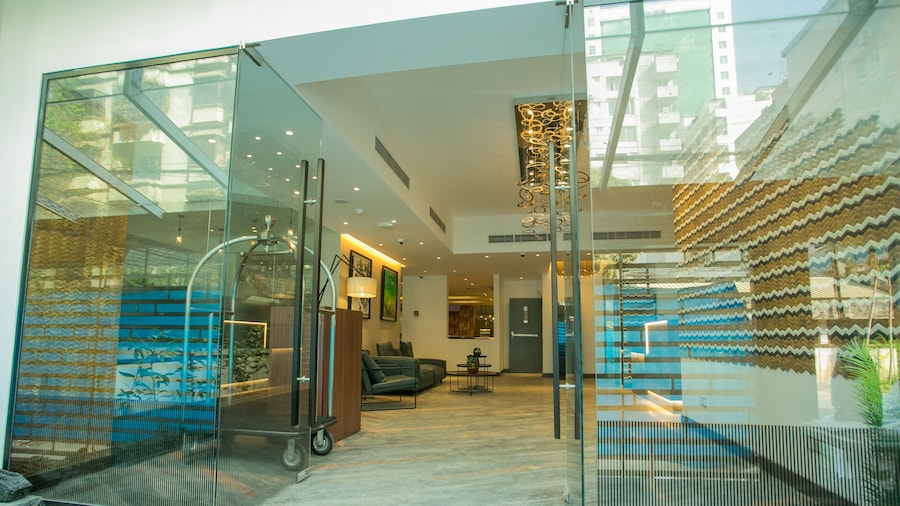 Hotel Omni Residency
