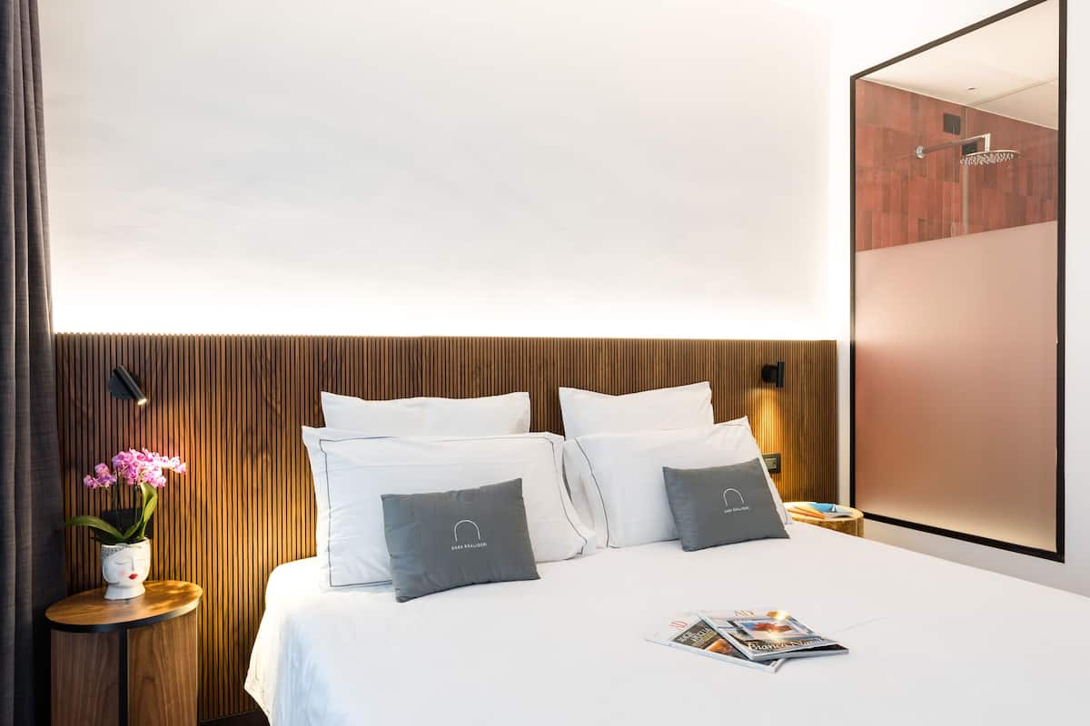 Comfort Room | 1 bedroom, premium bedding, free minibar items, in-room safe