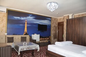 컴포트 더블룸 | 다리미/다리미판, 무료 WiFi, 침대 시트