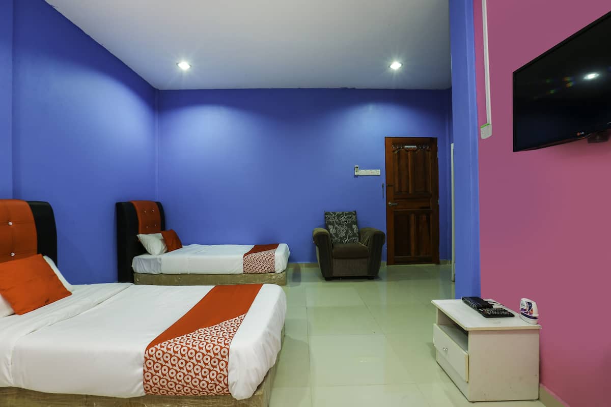 Chambre Triple Deluxe | 1 chambre, Wi-Fi gratuit, draps fournis