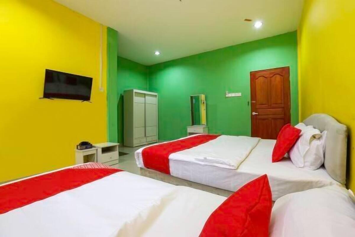 1 bedroom, free WiFi, bed sheets