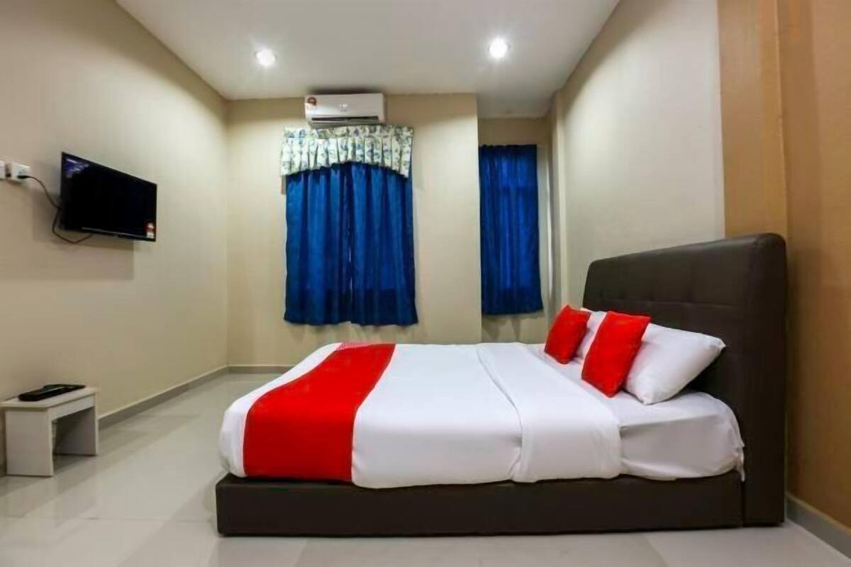 1 bedroom, free WiFi, bed sheets