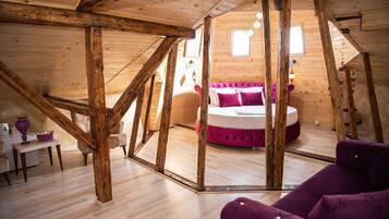 Honeymoon Room