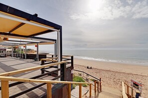 Beach nearby - ALBUFEIRA CENTRAL 1 by HOMING (Albufeira)