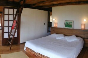 4 slaapkamers, een kluis op de kamer, een bureau