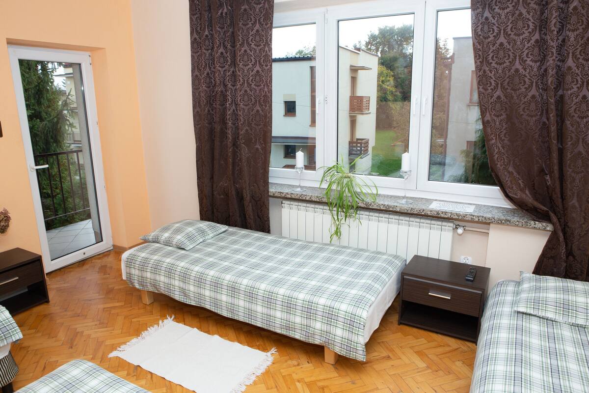 Quadruple Room, Private Bathroom (External bathroom) | WiFi (free), bed sheets