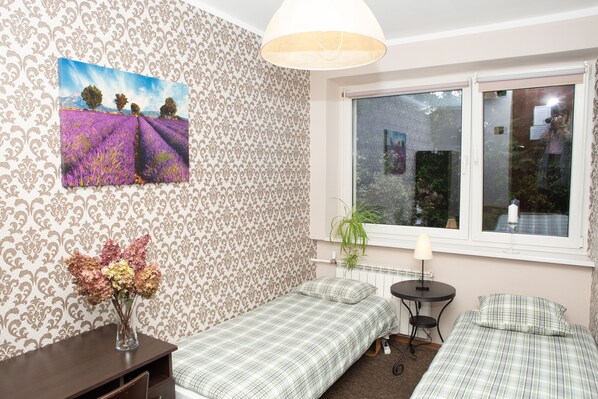 ダブルルーム (Small) | WiFi (無料)、ベッドシーツ