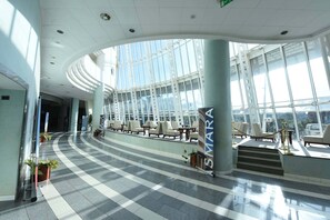 Sala de estar en el lobby
