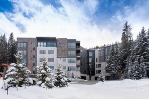 Exterior - Chill 404 | Stunning Modern Condo | Hot Tub & Endless Pool | Near Ski Slopes (Parshall)