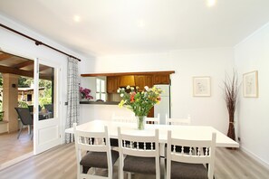 Dining - PLANA. Fantastic villa in a very quiet area (Pollensa)