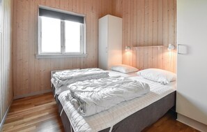 4 dormitoris, un bressol de viatge i wifi gratuïta 