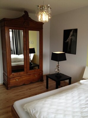 1 Schlafzimmer, Bügeleisen/Bügelbrett, kostenloses WLAN, Bettwäsche