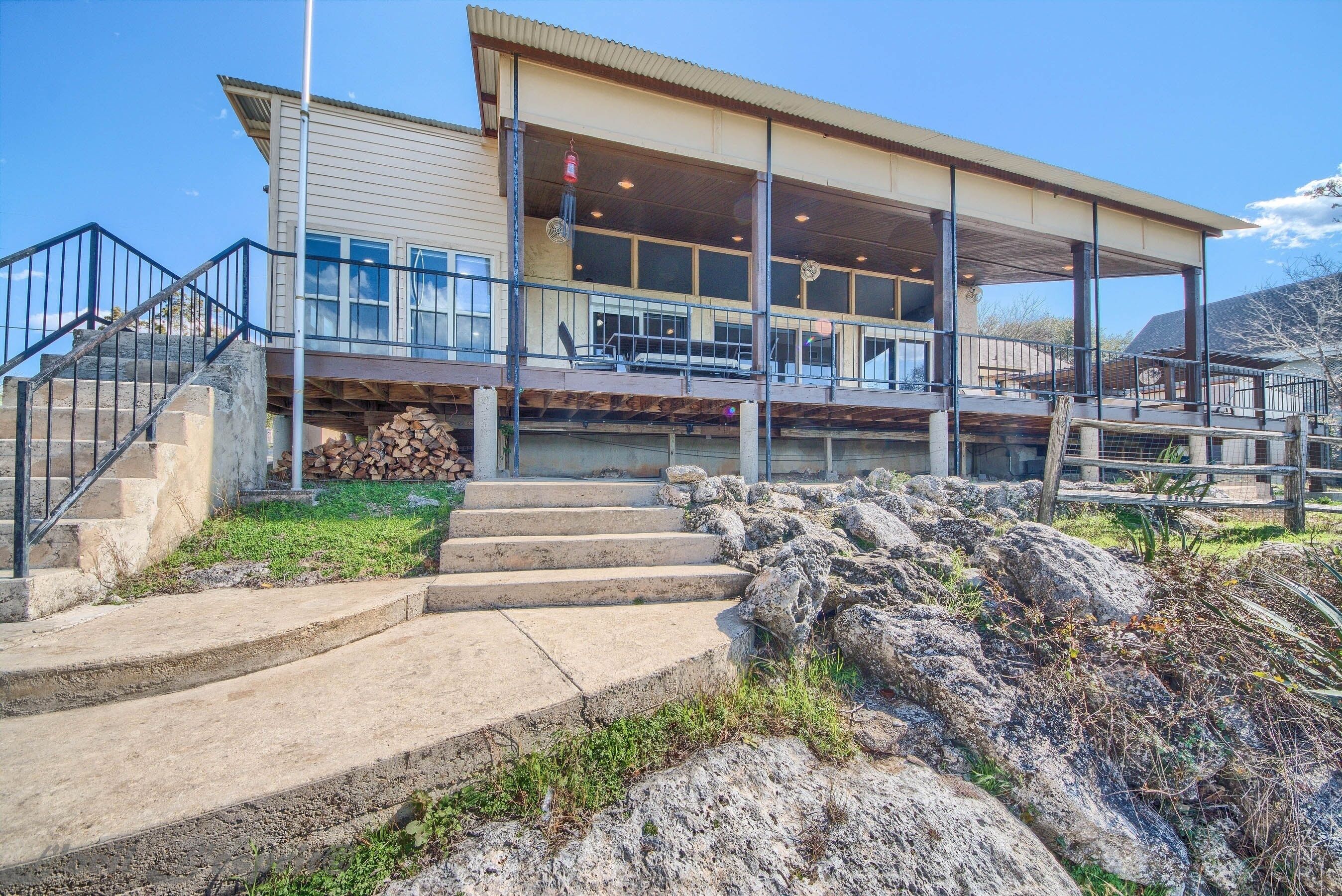 House, 4 Bedrooms | Exterior