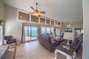House, 4 Bedrooms | Living room | Smart TV, DVD player - Our Lake View Cl 1683 4 Bedroom Home by RedAwning (Canyon Lake)