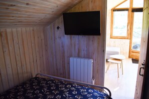 2 bedrooms, WiFi, bed sheets - Cottage in the heart of nature (Laveline-du-Houx (88))