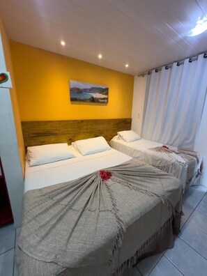 Standard Triple Room - Pousada Guedes Noronha (Fernando de Noronha)