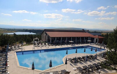 Kompleks Kralsko Selo