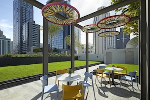 Rooftop terrace - lyf Sukhumvit 8 Bangkok (Bangkok)